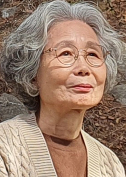 Kim Bong Hee