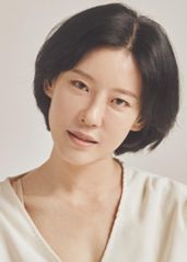 Song Ah Kyeong