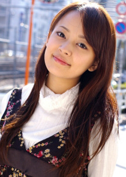 Akimoto Miri