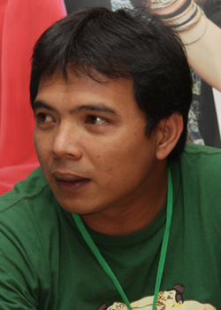 Azlan Komeng