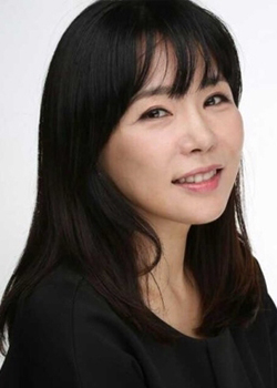 Dong Hyo Hee