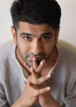 Eijaz Khan