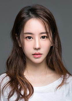 Hwang Bo Mi