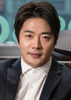 Kwon Sang Woo