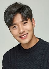 Shin Jeong Yoon