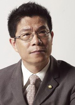 Dennis Wang