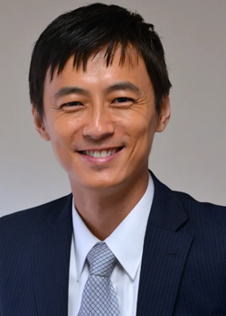 Yasui Kenichiro