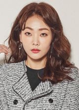 Yoon Ji Hye